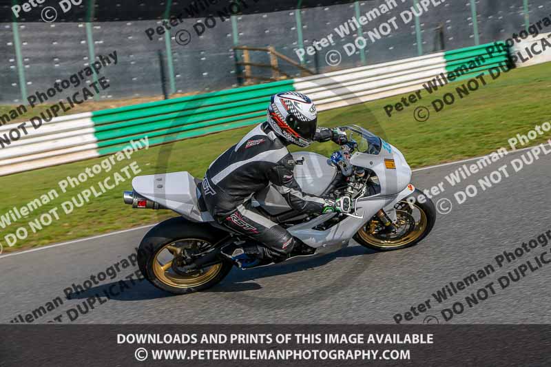 PJ Motorsport Photography 2018;enduro digital images;event digital images;eventdigitalimages;mallory park;mallory park photographs;mallory park trackday;mallory park trackday photographs;no limits trackdays;peter wileman photography;racing digital images;trackday digital images;trackday photos